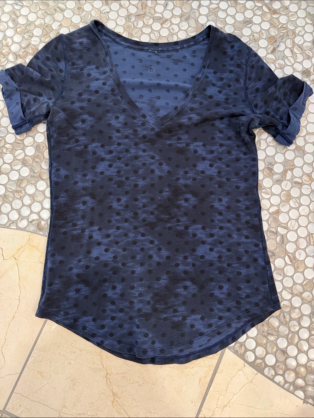 lululemon athletica Navy print Short-Sleeve V-Neck Dot Top